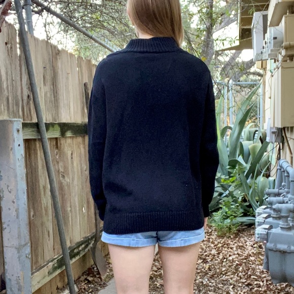 90s vintage sweater black with button detail - Picture 3 of 5